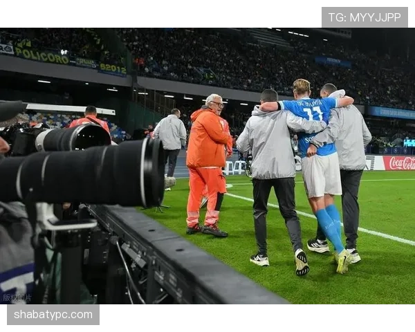 德布劳内 vs 齐达内：中场大师历史地位差距解析